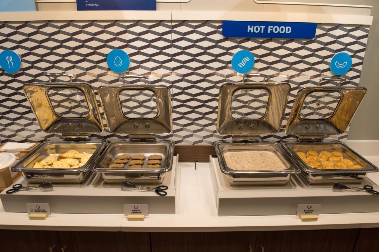 Holiday Inn Express & Suites - Louisville N - Jeffersonville By Ihg Bagian luar foto
